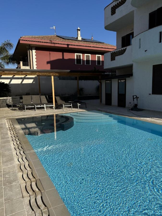 Marty Luxury B&B Calatabiano Kültér fotó